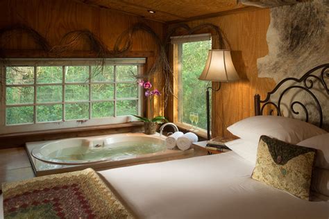 romantic hotels with hot tubs in room|romantic accommodation with private jacuzzi.